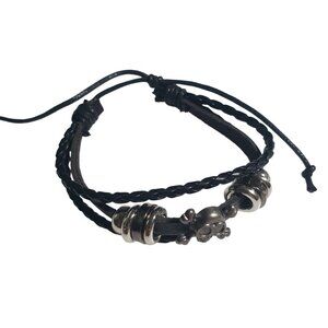 Black Braided Leather Adjustable Bracelet Silver Skull Charm Gothic Style Core